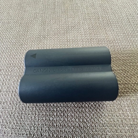 Original Canon BP-511A Battery (Li-Ion 7.4V 1390mAh) - Picture 3 of 5